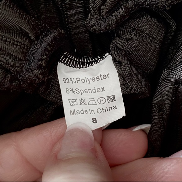 🆕 SEASUM Scrunch Butt Leggings - Small - Picture 6 of 15